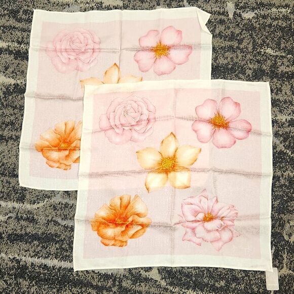 Jim Thompson 100% Silk Napkin Set of 2 NWT - Picture 1 of 6